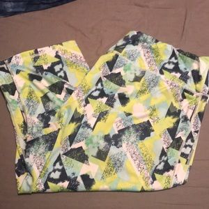 Pro player Stretchy leggings mid calve